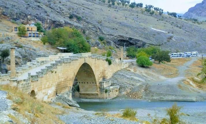 Karadut Pension Nemrut エクステリア 写真